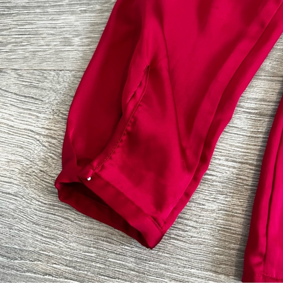 WHITE HOUSE BLACK MARKET Assymetrical Long Sleeve Blouse - Red - Picture 3 of 13